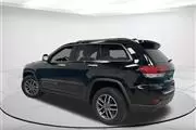 $28149 : Pre-Owned 2022 Grand Cherokee thumbnail