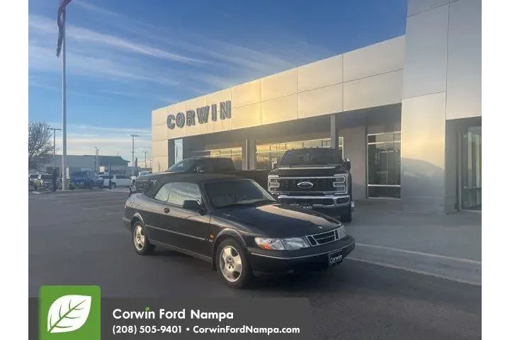 $3980 : Saab 900 1997 SE Talladega T image 1