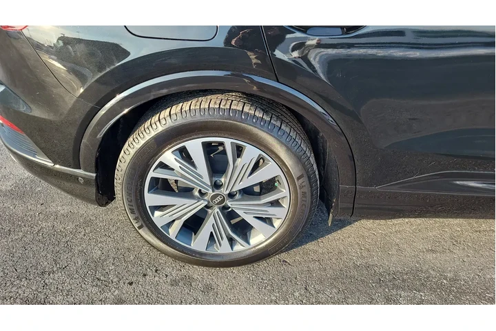 $24995 : Audi Q4 e-tron 2023 Premium image 10