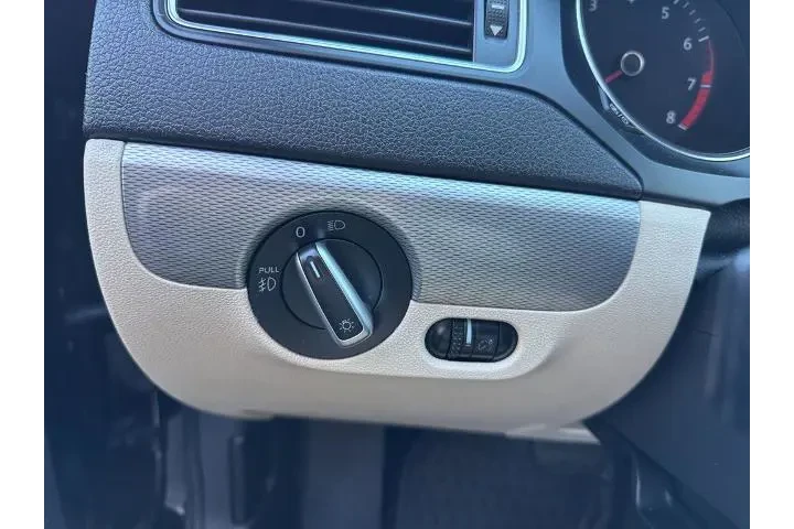 $12347 : Volkswagen Jetta 2018 1.4T W image 9