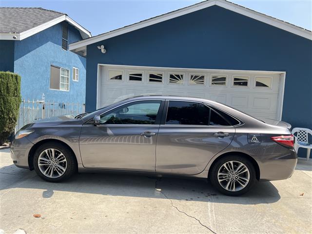 $14000 : Toyota Camry 2017 se image 8