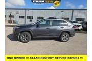 $28983 : Toyota RAV4 2023 AWD XLE 4dr thumbnail