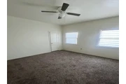 $1000 : ranch-style kitchen home thumbnail
