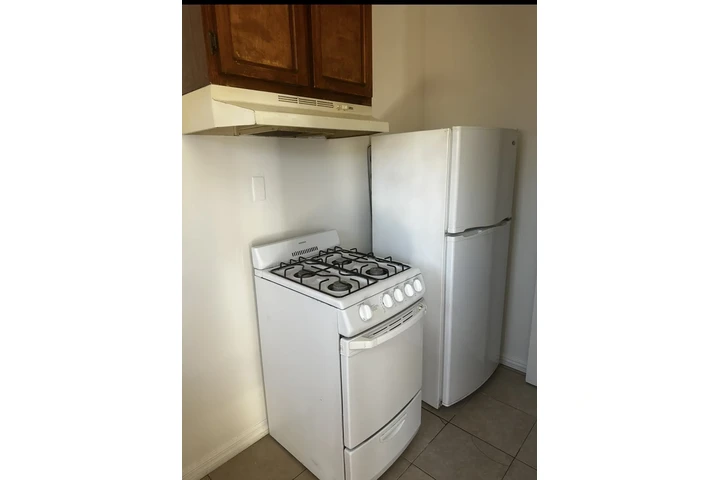 $1500 : Small & Quiet 1 bedroom image 1