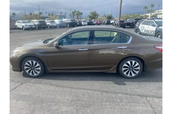 $19950 : Honda Accord Hybrid 2017 Tou image 8
