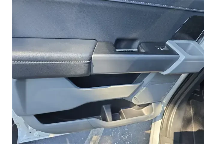 $35990 : Ford F-150 2023 4x2 XLT 4dr image 9