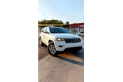 $10990 : 2017 Grand Cherokee Laredo thumbnail