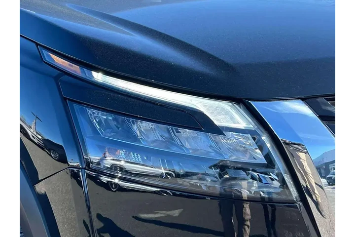 $38985 : Nissan Pathfinder 2025 AWD P image 10