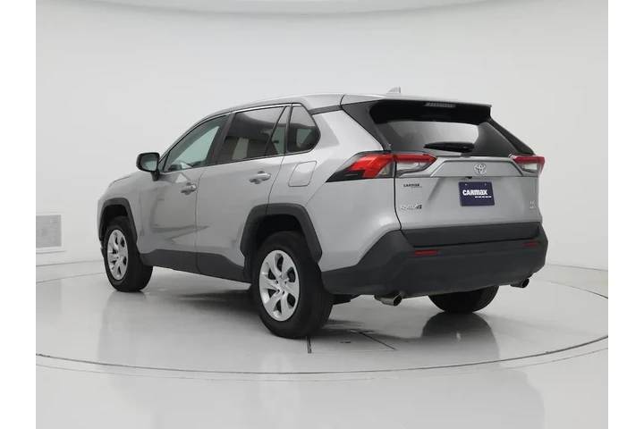 $24998 : Toyota RAV4 2024 AWD LE 4dr image 2