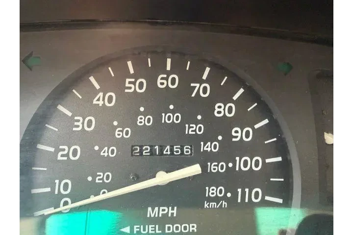 $15495 : Toyota Tacoma 2002 2dr Stand image 10