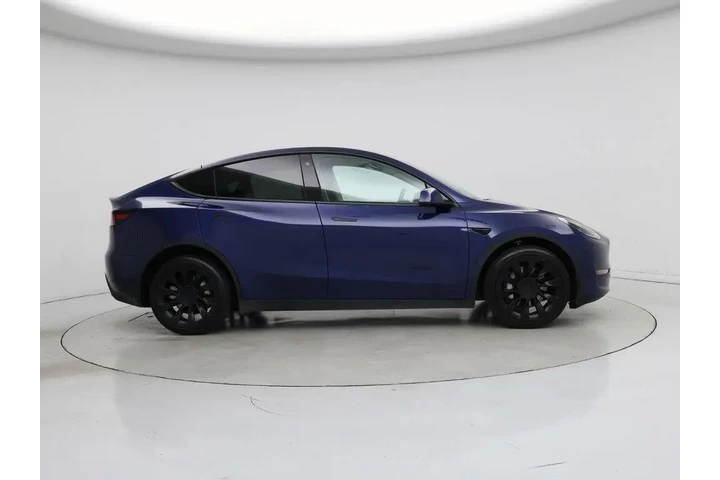 $32998 : Tesla Model Y 2022 AWD Long image 7