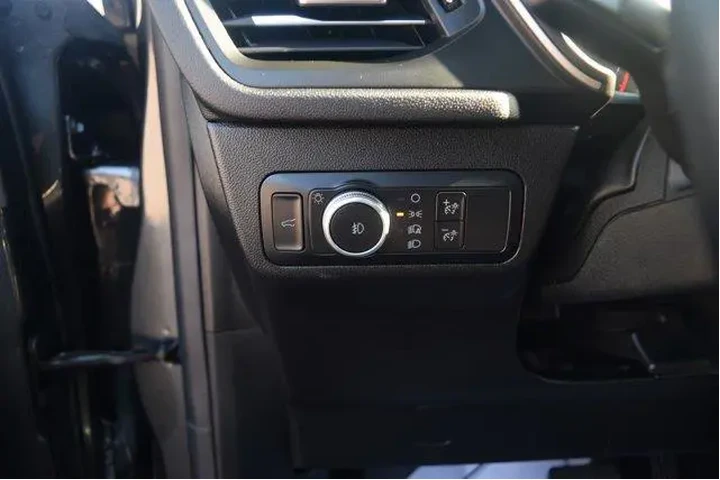 $17500 : Ford Escape 2020 SEL 4dr SUV image 8