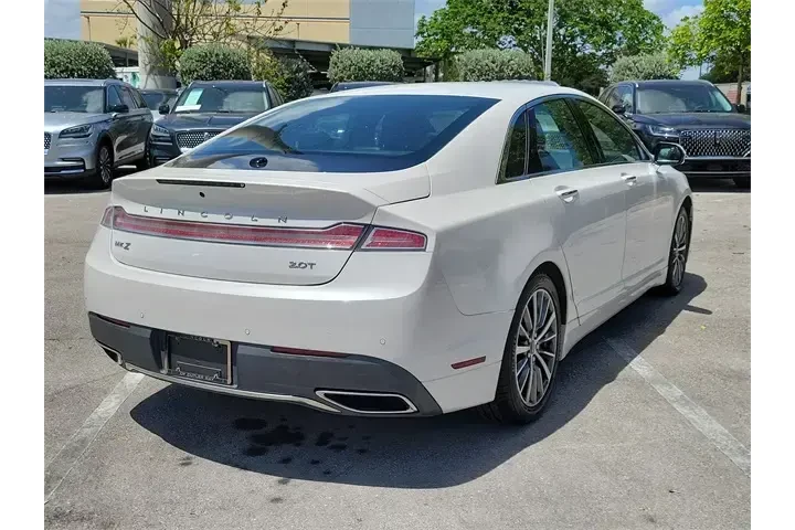 $13990 : Lincoln MKZ 2017 Premiere 4d image 6