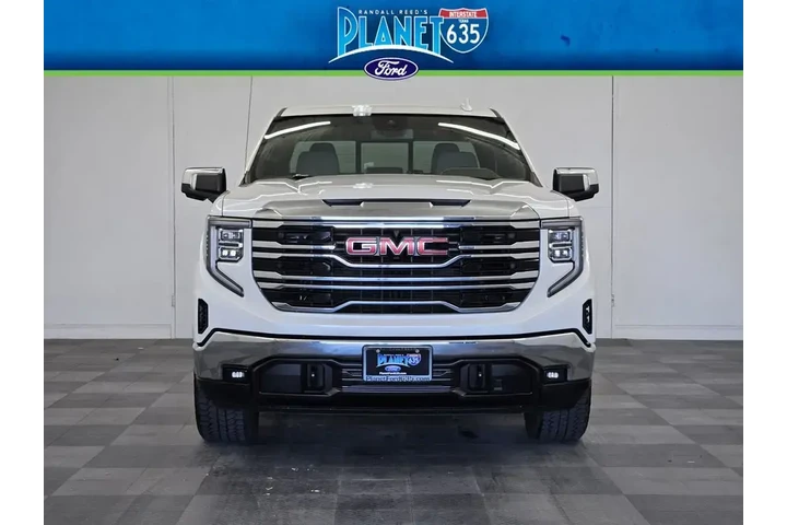 $39119 : GMC Sierra 1500 2022 4x4 SLT image 4