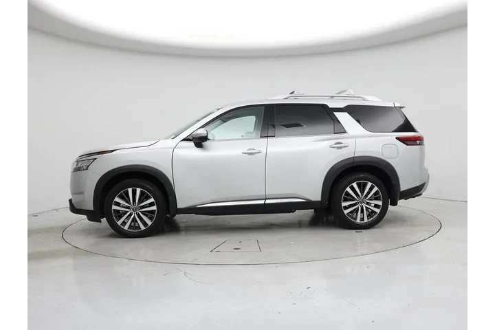 $34998 : Nissan Pathfinder 2022 Plati image 3