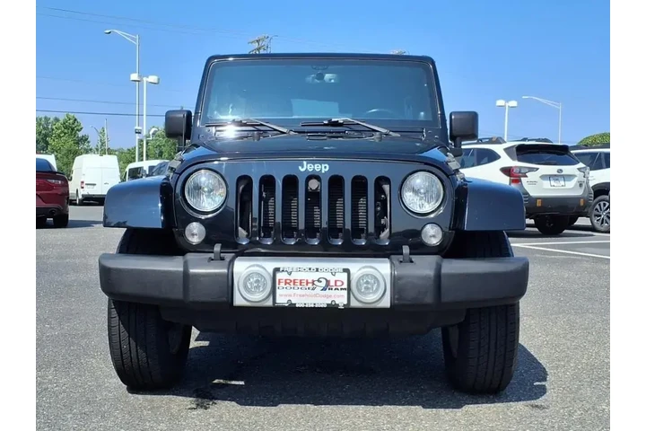 $16900 : Jeep Wrangler Unlimited 2014 image 2