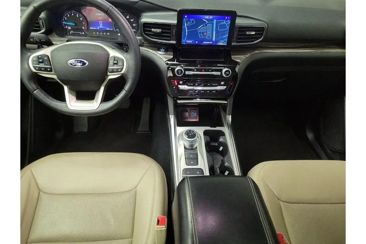 $29998 : Ford Explorer 2021 Limited 4 image 9