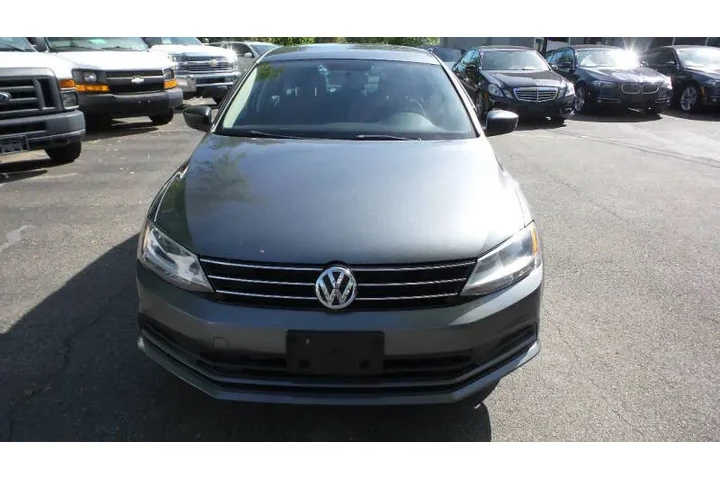 $7900 : 2015 Jetta S image 8
