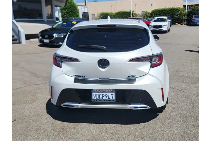 $16491 : Toyota Corolla Hatchback 202 image 5