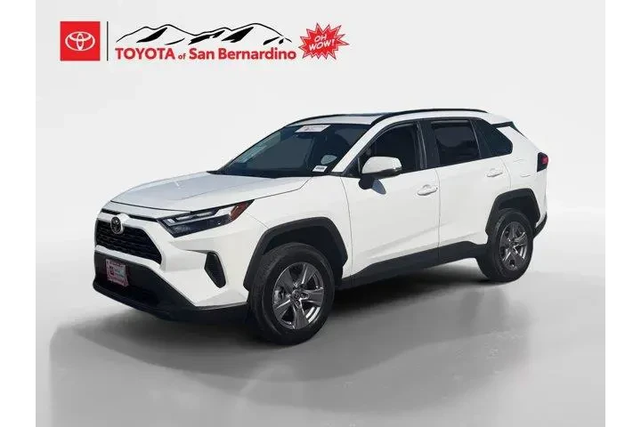 $34990 : Toyota RAV4 2025 AWD XLE 4dr image 1