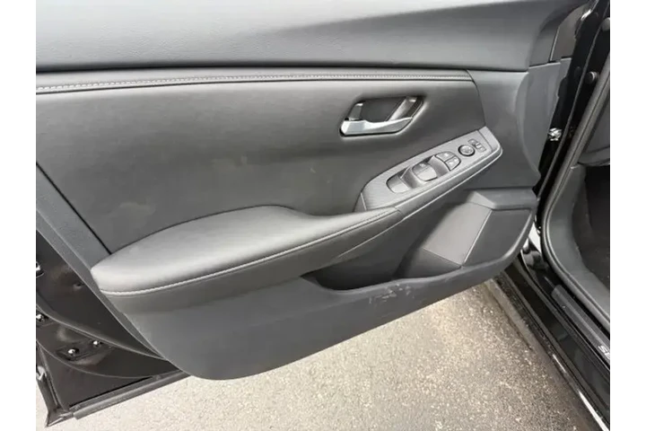 $20995 : Nissan Sentra 2025 SV 4dr Se image 8