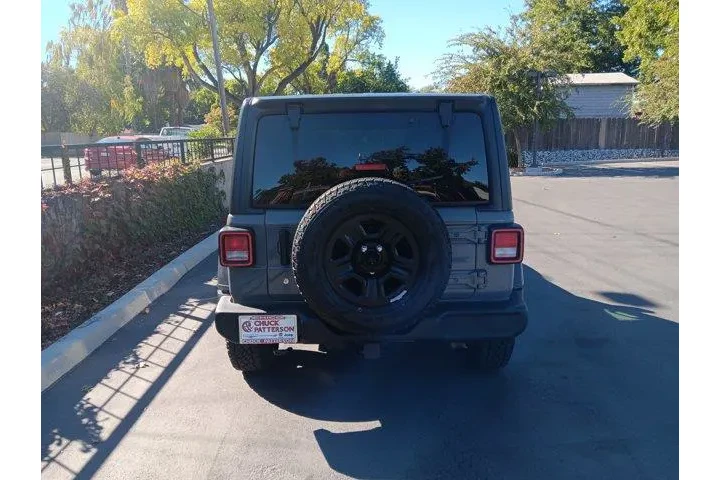 $24995 : Jeep Wrangler Unlimited 2018 image 4