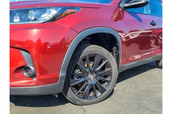 $29890 : Toyota Highlander 2019 AWD X image 3