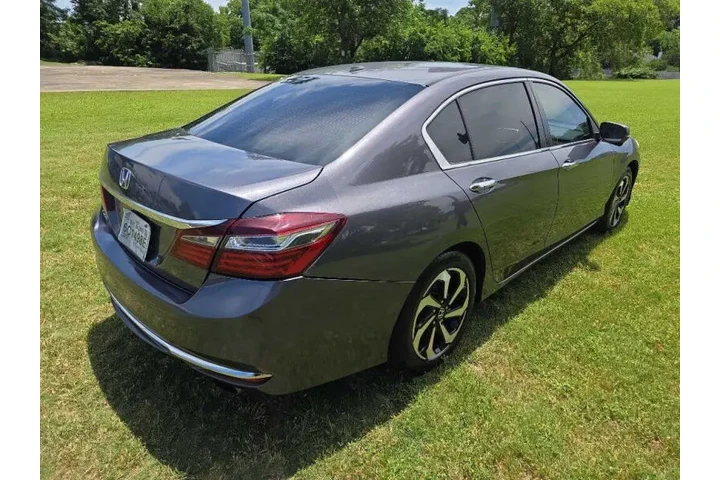 $16000 : 2017 Accord EX-L image 7