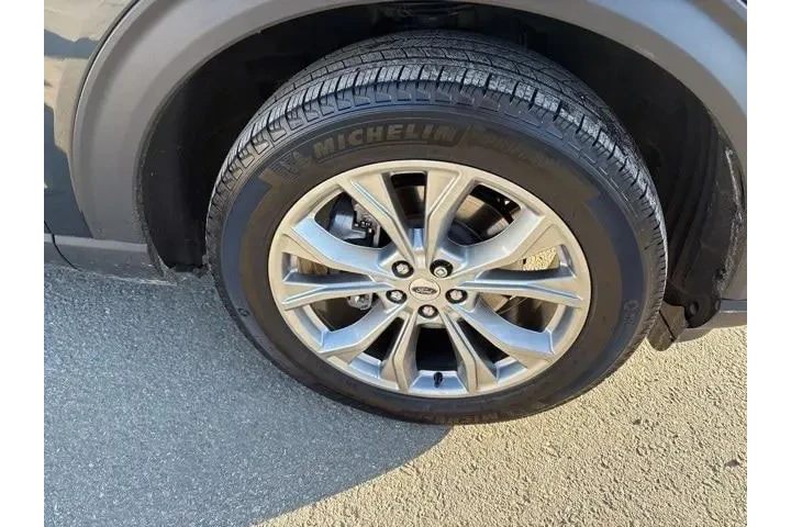 $33995 : Ford Explorer 2024 AWD XLT 4 image 9