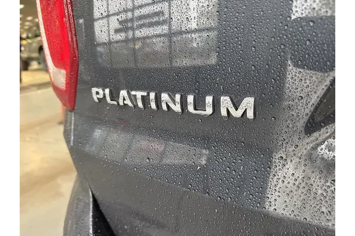 $18000 : Ford Explorer 2017 AWD Plati image 9