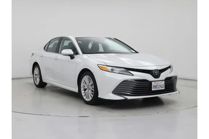 $26998 : Toyota Camry 2020 XLE 4dr Se image 1