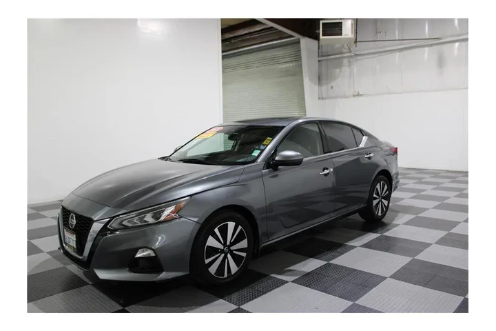 $16554 : Altima 2019 image 6