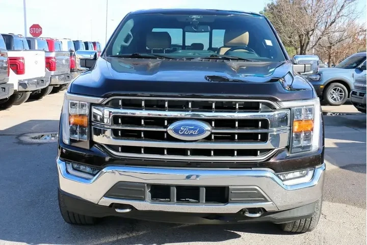 $30500 : Ford F-150 2021 4x4 Lariat 4 image 3