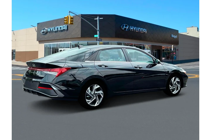 $23588 : Hyundai ELANTRA 2025 Limited image 8