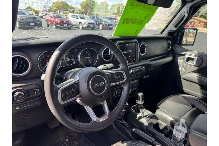 $32899 : Jeep Wrangler 2023 4x4 Sahar image 4