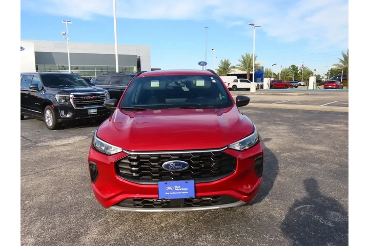 $24999 : Ford Escape 2023 ST-Line 4dr image 5