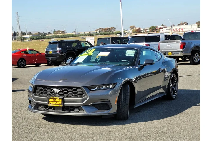 $31500 : Ford Mustang 2024 EcoBoost 2 image 7