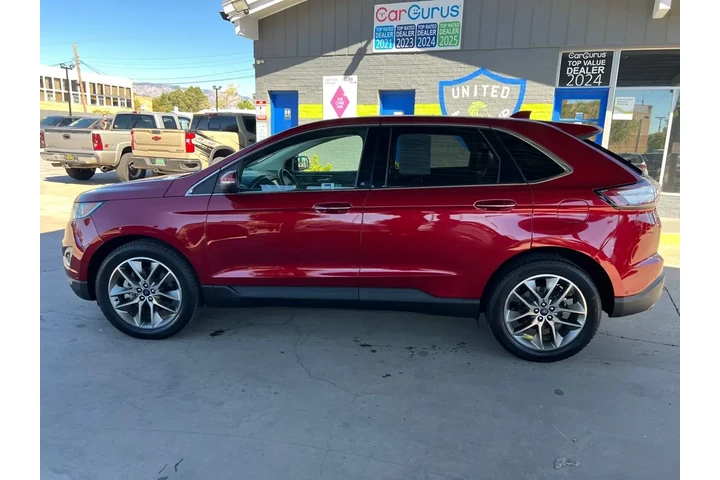 2018 Edge Titanium AWD image 8