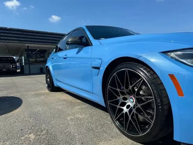 $37900 : 2018 BMW M3 image 8