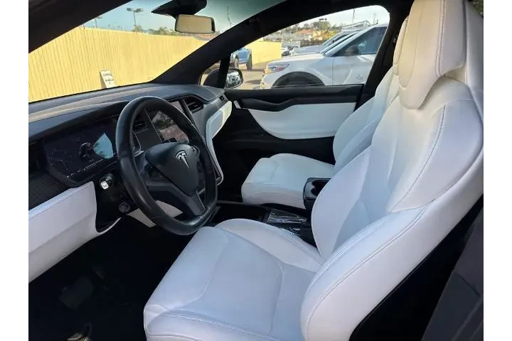 $22710 : Tesla Model X 2018 AWD 75D 4 image 5