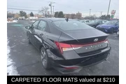 $18995 : Hyundai ELANTRA 2023 SEL 4dr thumbnail