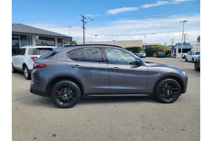 $16751 : Alfa Romeo Stelvio 2019 Base image 4