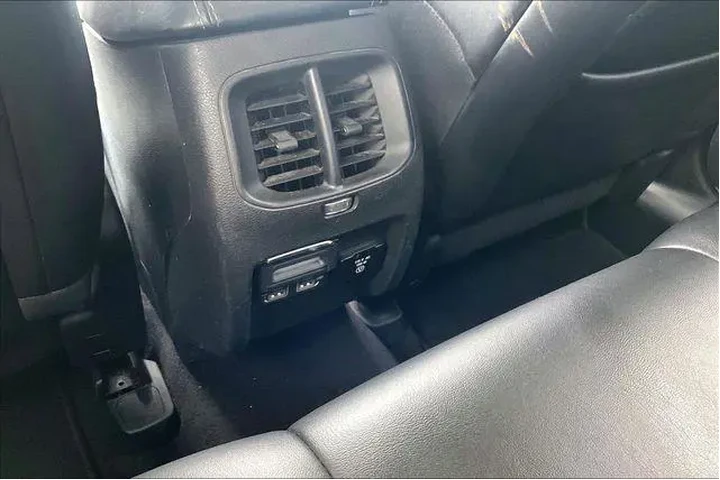 $20000 : Jeep Cherokee 2020 4x4 Limit image 10