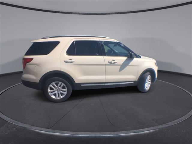 $22500 : PRE-OWNED 2018 FORD EXPLORER image 9