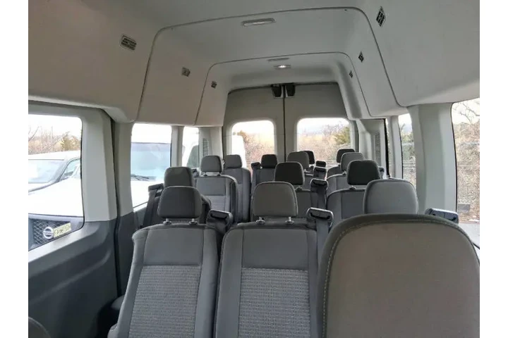 $32000 : 2022 Transit 350 XLT image 7