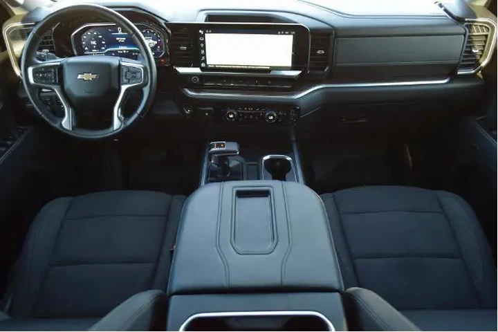 $37986 : Chevrolet Silverado 1500 202 image 7