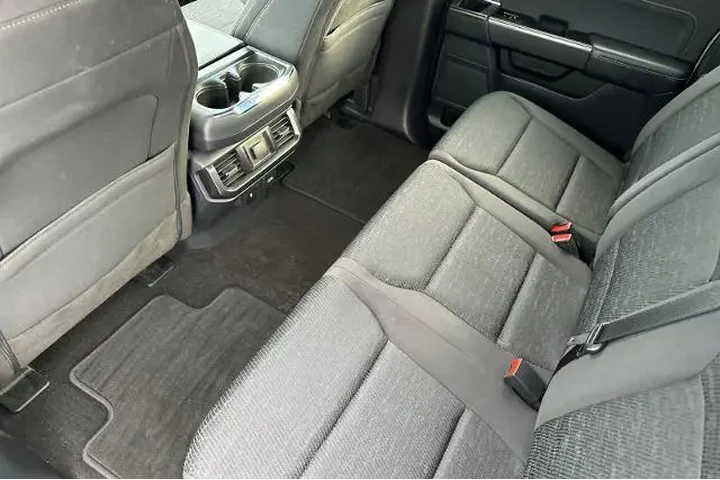 $39995 : Ford F-150 2023 4x4 XLT 4dr image 4