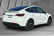 $33900 : Tesla Model Y 2023 AWD Perfo thumbnail