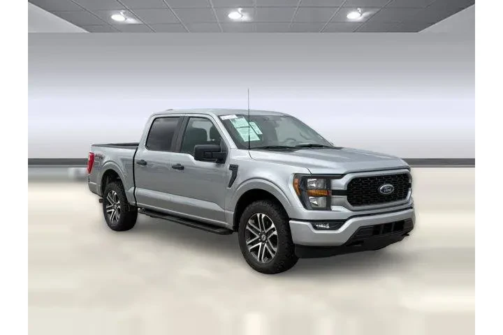 $32496 : Ford F-150 2023 4x4 XL 4dr S image 7