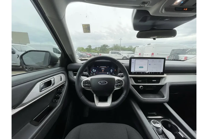 $36259 : Ford Explorer 2025 Active 4d image 4